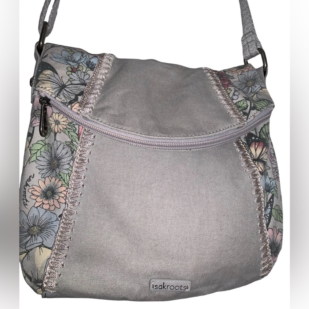 Sakroots Artist Circle Foldover Crossbody Bag Butterflies and Flowers - Picture 2 of 9